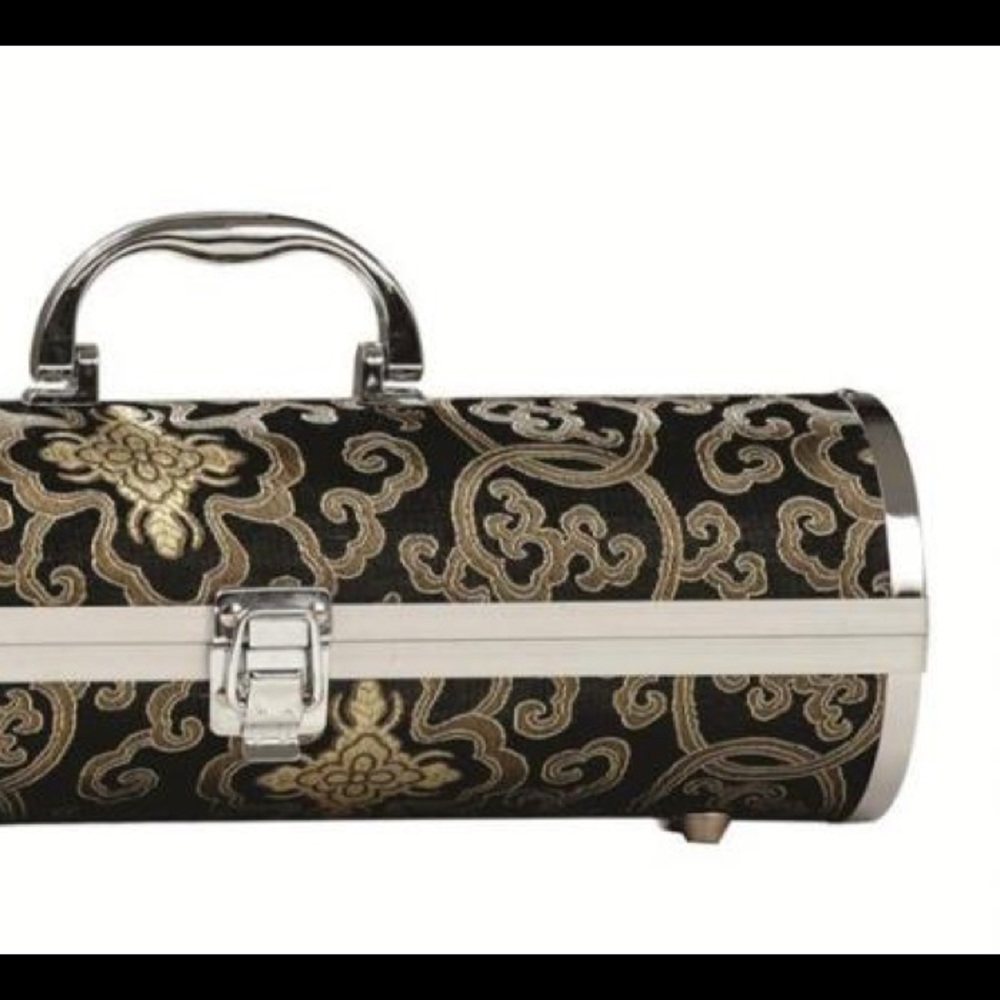 WINE PURSE Chic Quilted Black Gold Picnic Gift 3060 NWT Boxed